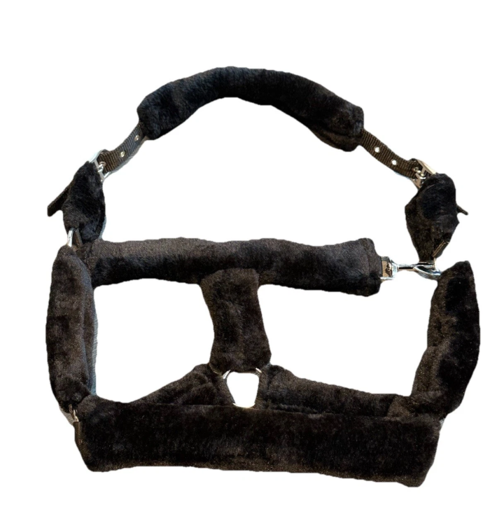 COMBO (SATIN JUMPING STANDARD SIZE SADDLE PAD+CRYSTAL FLY VEIL+ 4 PCS LEG GUARD+ THICK MINK FUR FULL COVERED HALTER) ) - Image 7